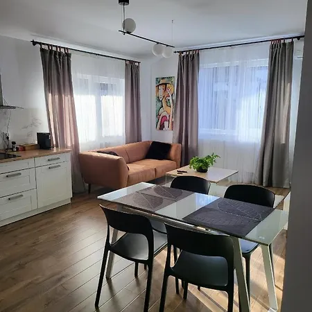 David's Place * Floreşti